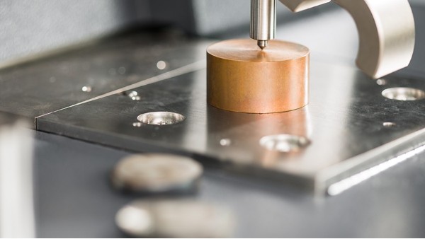 CMOS直讀光譜儀相比CCD的6大優勢