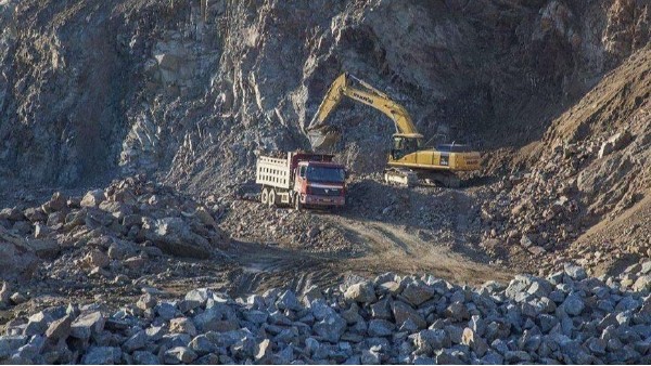 采礦（kuàng）場需要便攜手（shǒu）持式光譜儀嗎？