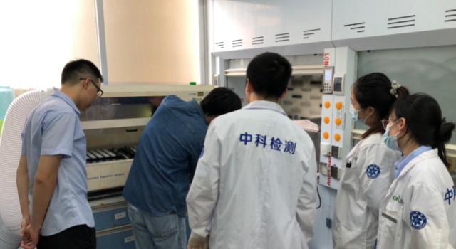 儀器升（shēng）級優化（huà）及培訓現場