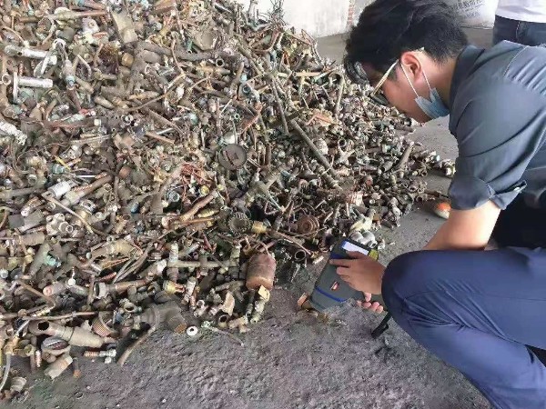 手持式合金分析儀在金（jīn）屬回收（shōu）中的應用成（chéng）功方案