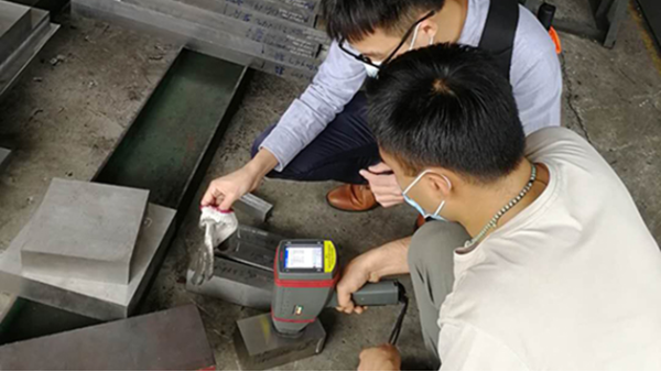 H13模具鋼全（quán）麵介紹，附（fù）鑒別牌號攻略